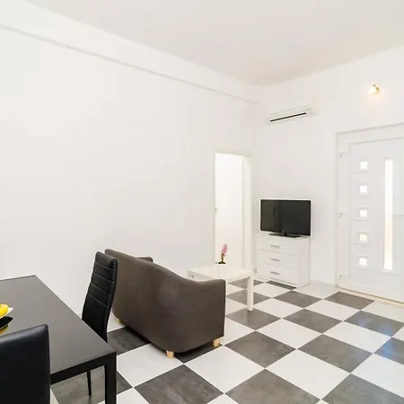 Amabilis Apartment