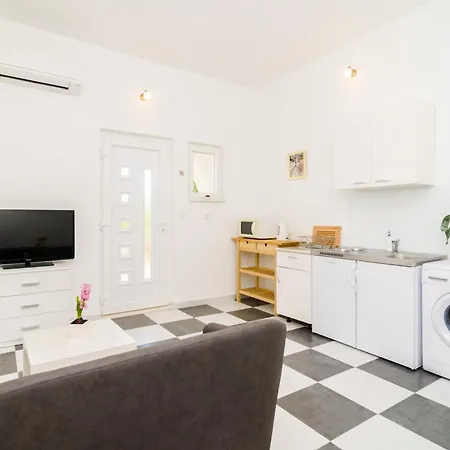 Amabilis Apartment *