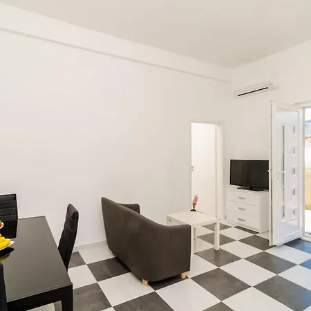 Amabilis Apartment