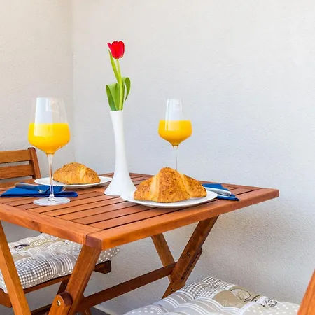 Apartment Amabilis Mlini